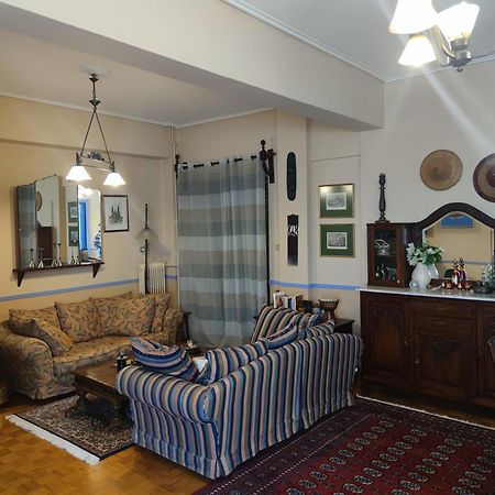 Classic Apartment In קלמאטה מראה חיצוני תמונה